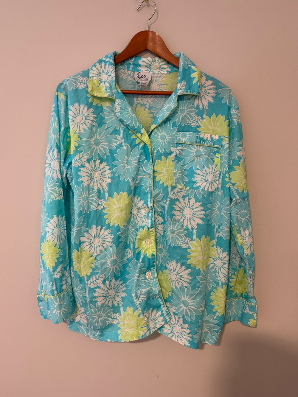 Lilly Pulitzer Pajamas Set - Picture 2 of 9